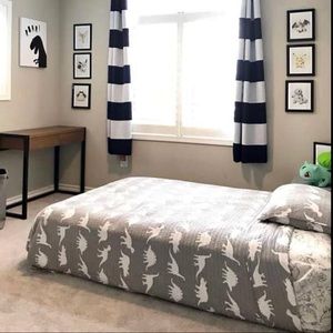 Full Sized Gray/White Dinosaur Bedding Set